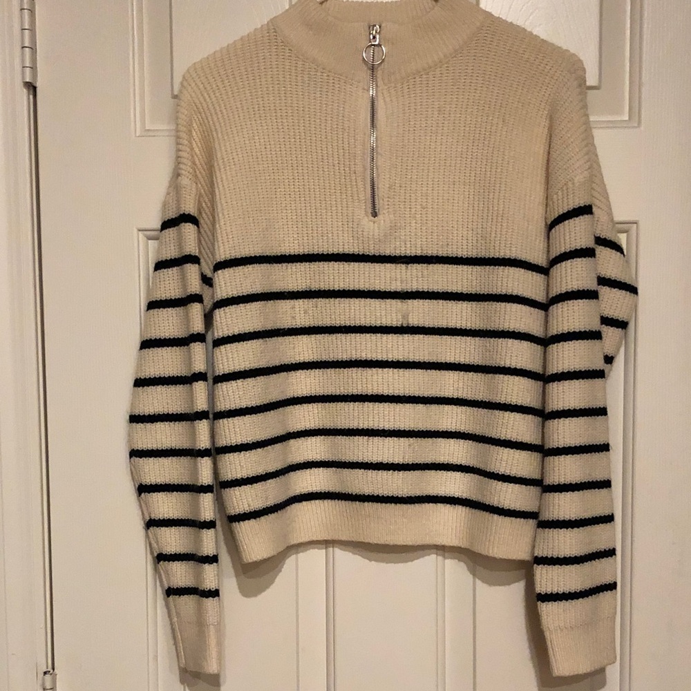 SHEIN Cream and Black Knit Sweater